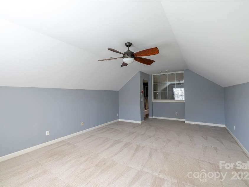 15712 Trenton Place Road, Huntersville, NC 28078.  MLS# CAR4292815, YatesRealty ID 33646. 