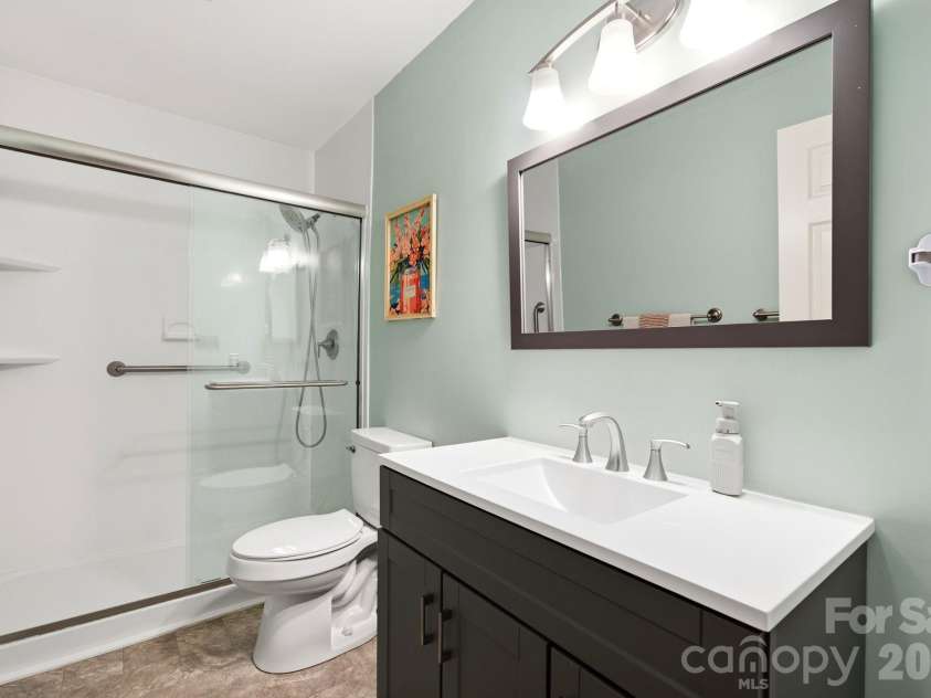 1949 Ridge Road, Clover, SC 29710.  MLS# CAR4396969, YatesRealty ID 33646. Bath 2