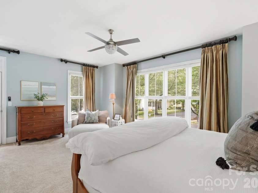 716 Shady Grove Crossing, Fort Mill, SC 29708.  MLS# CAR4395468, YatesRealty ID 33647. 