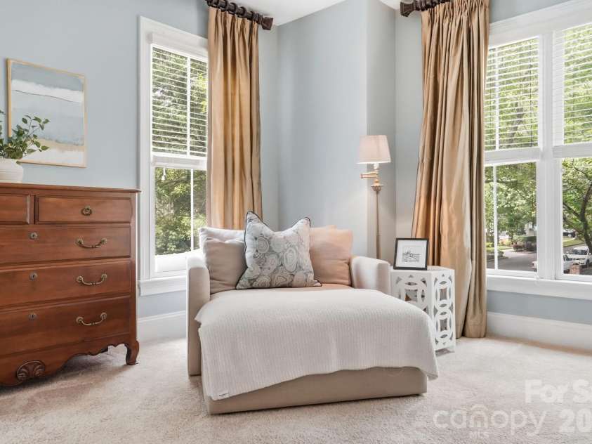 716 Shady Grove Crossing, Fort Mill, SC 29708.  MLS# CAR4395468, YatesRealty ID 33647. 