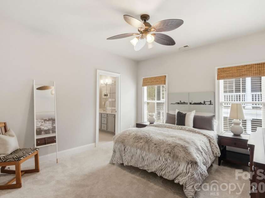 716 Shady Grove Crossing, Fort Mill, SC 29708.  MLS# CAR4395468, YatesRealty ID 33647. 