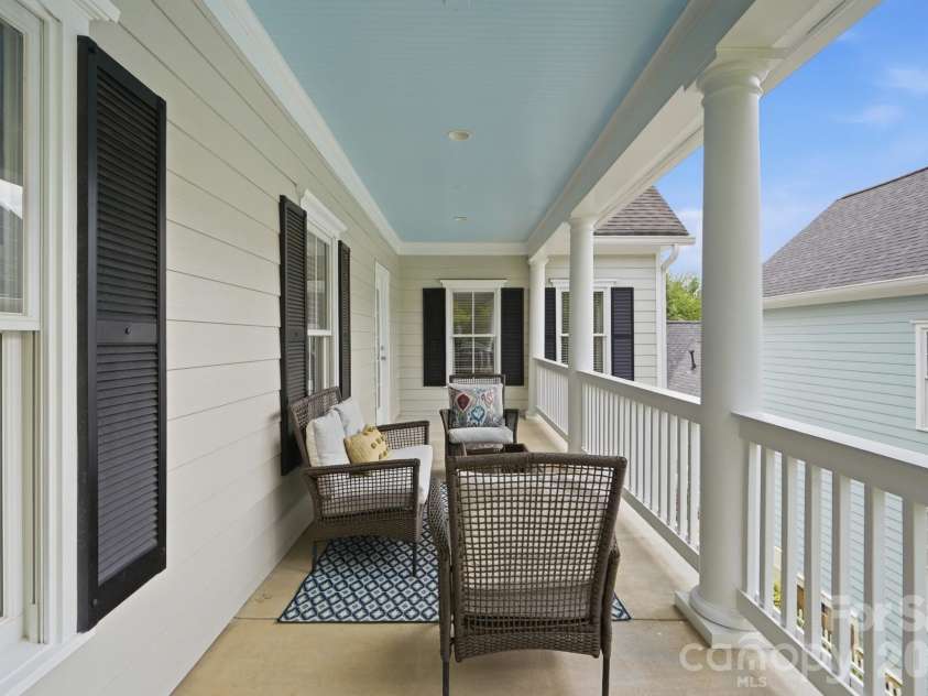 716 Shady Grove Crossing, Fort Mill, SC 29708.  MLS# CAR4395468, YatesRealty ID 33647. 