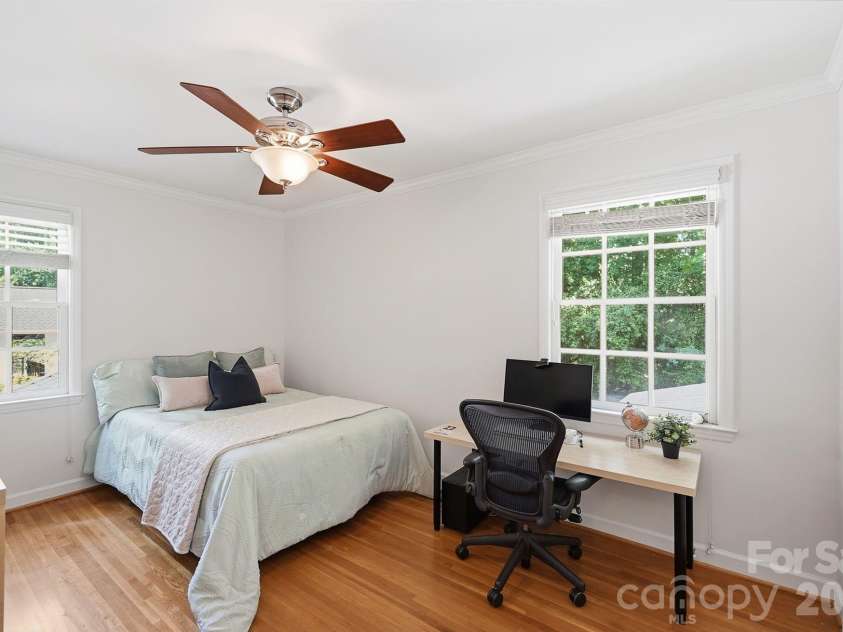 3635 Severn Avenue, Charlotte, NC 28210.  MLS# CAR4394133, YatesRealty ID 33648. 