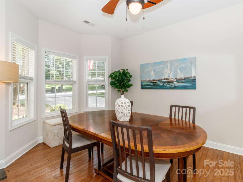 1814 Wilburn Park Lane, Charlotte, NC 28269.  MLS# CAR4291427, YatesRealty ID 33649. 