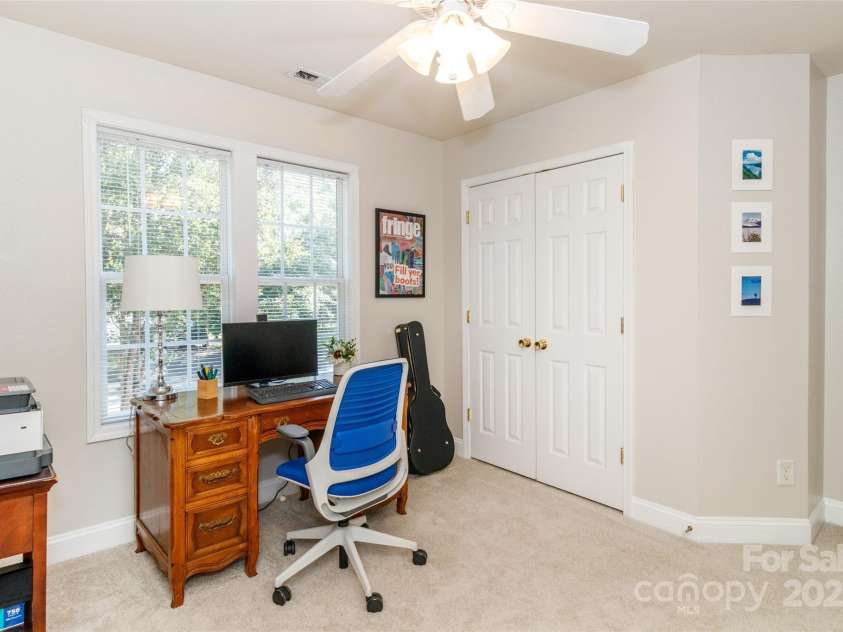 1814 Wilburn Park Lane, Charlotte, NC 28269.  MLS# CAR4291427, YatesRealty ID 33649. Bedroom 1