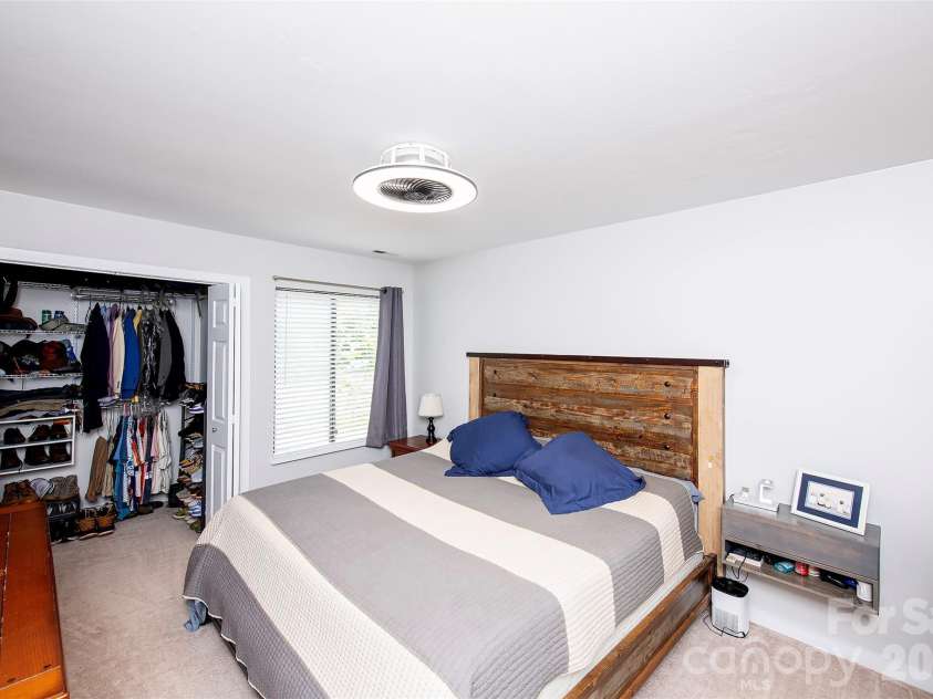 4136 Charlotte Highway, Lake Wylie, SC 29710.  MLS# CAR4397463, YatesRealty ID 33649. 