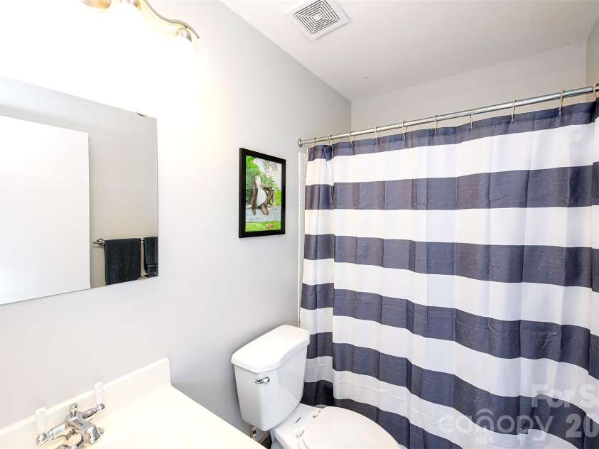 4136 Charlotte Highway, Lake Wylie, SC 29710.  MLS# CAR4397463, YatesRealty ID 33649. 