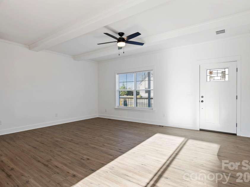 203 Southern Charm Road, Arden, NC 28704.  MLS# CAR4342838, YatesRealty ID 3365. Spacious Living Area