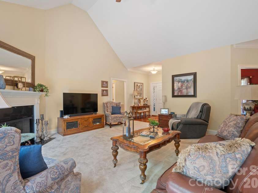 314 River Birch Circle, Mooresville, NC 28115.  MLS# CAR4395045, YatesRealty ID 33650. 