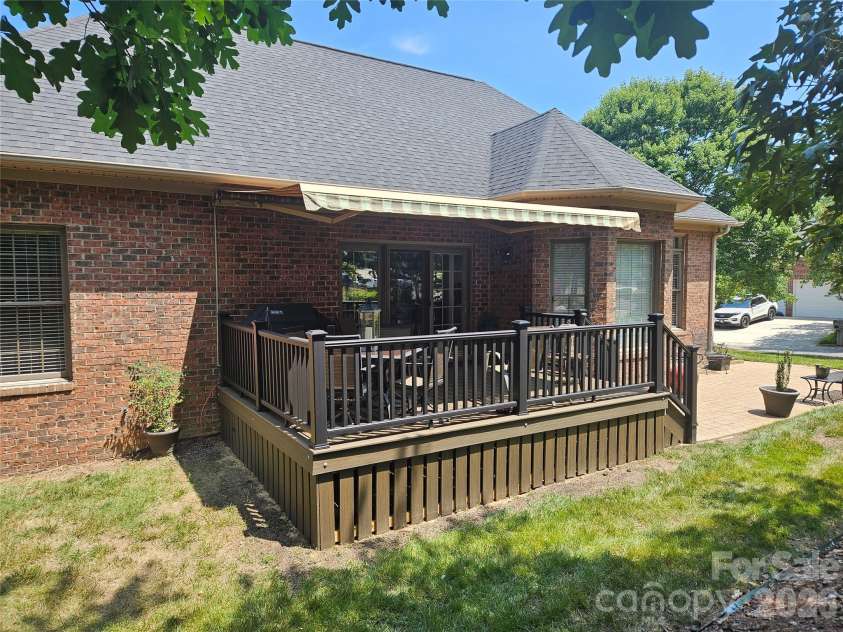 314 River Birch Circle, Mooresville, NC 28115.  MLS# CAR4395045, YatesRealty ID 33650. 