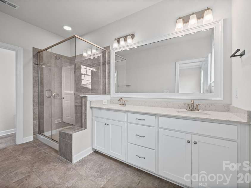 11507 Red Rust Lane, Charlotte, NC 28277.  MLS# CAR4416483, YatesRealty ID 33651. 