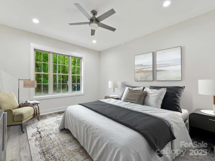 1409 Bloomsberry Lane, Waxhaw, NC 28173.  MLS# CAR4247521, YatesRealty ID 33651. Primary bedroom on main