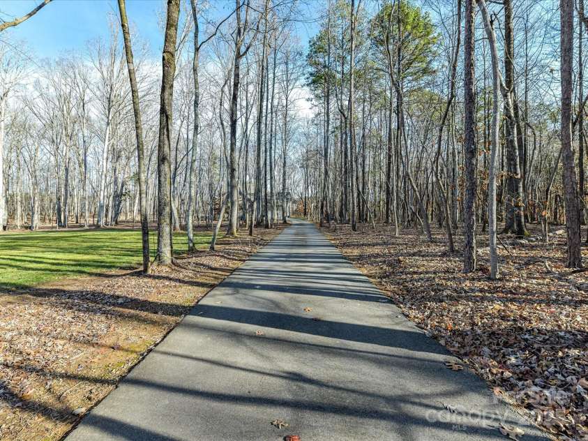 1409 BLOOMSBERRY Lane, Waxhaw, NC 28173.  MLS# CAR4331284, YatesRealty ID 33651. 