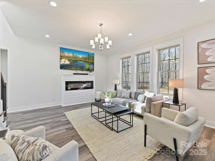 1409 BLOOMSBERRY Lane, Waxhaw, NC 28173.  MLS# CAR4331284, YatesRealty ID 33651. 