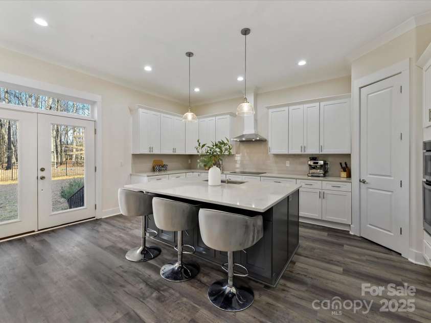 1409 BLOOMSBERRY Lane, Waxhaw, NC 28173.  MLS# CAR4331284, YatesRealty ID 33651. 