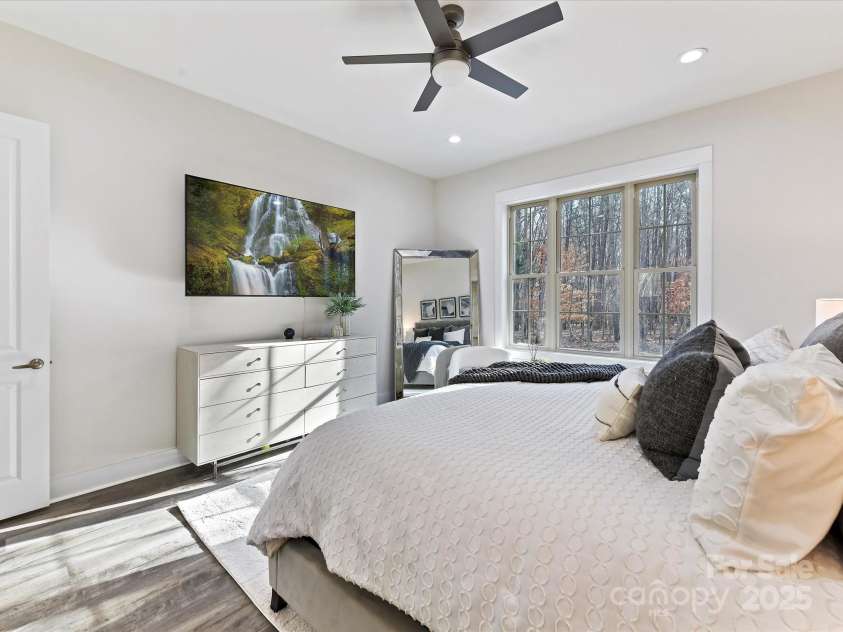 1409 BLOOMSBERRY Lane, Waxhaw, NC 28173.  MLS# CAR4331284, YatesRealty ID 33651. 