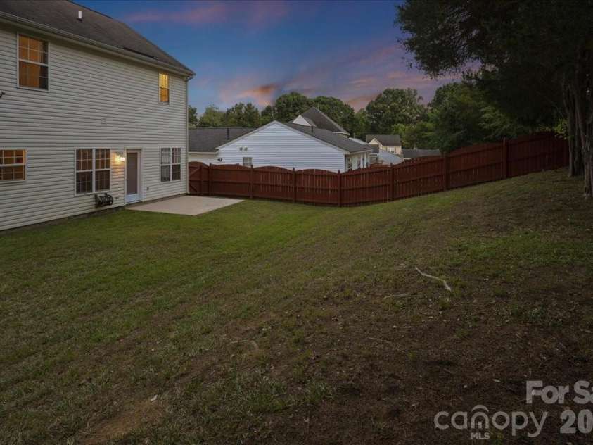 1519 Dillwin Road, Rock Hill, SC 29732.  MLS# CAR4282630, YatesRealty ID 33653. Private fenced backyard perfect for relaxing.