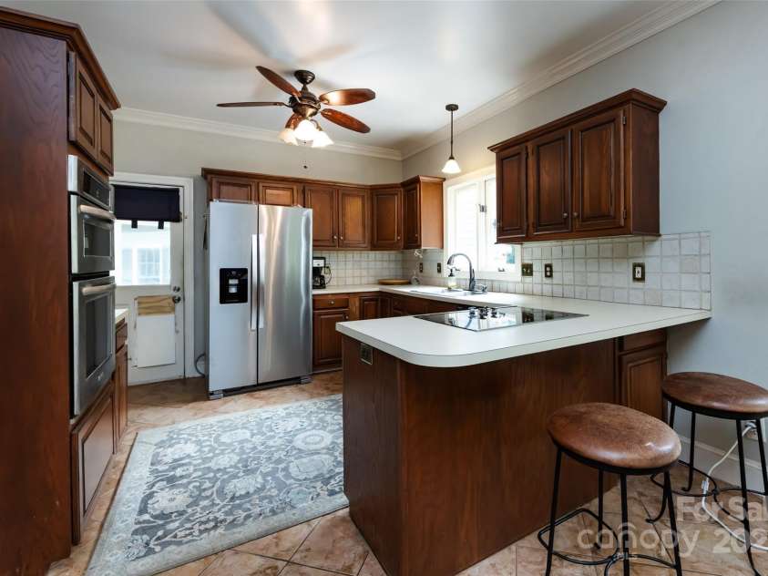 6511 Buggy Whip Lane, Waxhaw, NC 28173.  MLS# CAR4268833, YatesRealty ID 33654. 