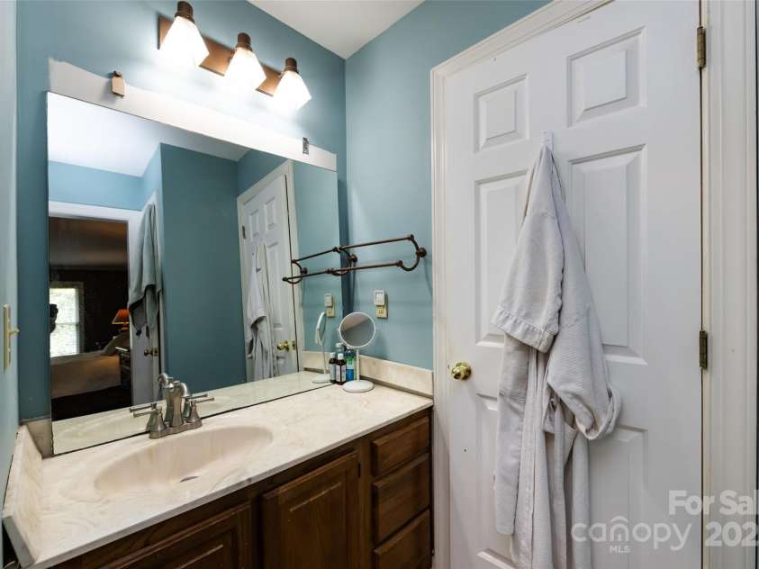 6511 Buggy Whip Lane, Waxhaw, NC 28173.  MLS# CAR4268833, YatesRealty ID 33654. 