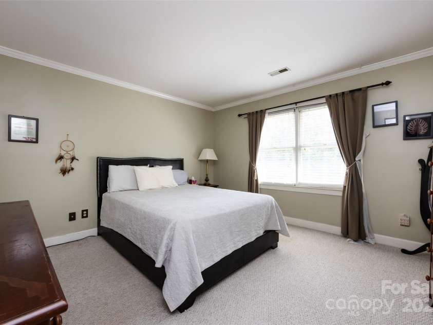 6511 Buggy Whip Lane, Waxhaw, NC 28173.  MLS# CAR4268833, YatesRealty ID 33654. 