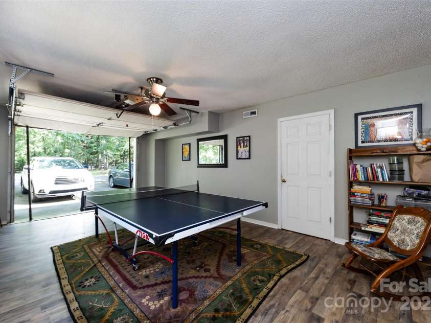 6511 Buggy Whip Lane, Waxhaw, NC 28173.  MLS# CAR4268833, YatesRealty ID 33654. 