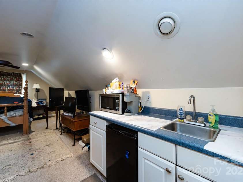 6511 Buggy Whip Lane, Waxhaw, NC 28173.  MLS# CAR4268833, YatesRealty ID 33654. 