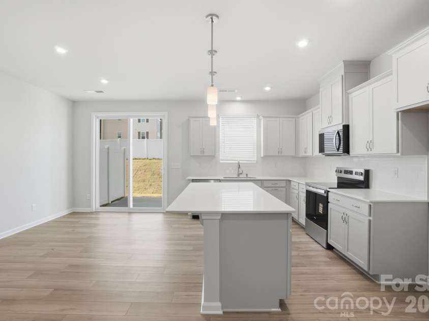 7013 Cerris Drive, Charlotte, NC 28269.  MLS# CAR4375678, YatesRealty ID 33655. Photos are representative