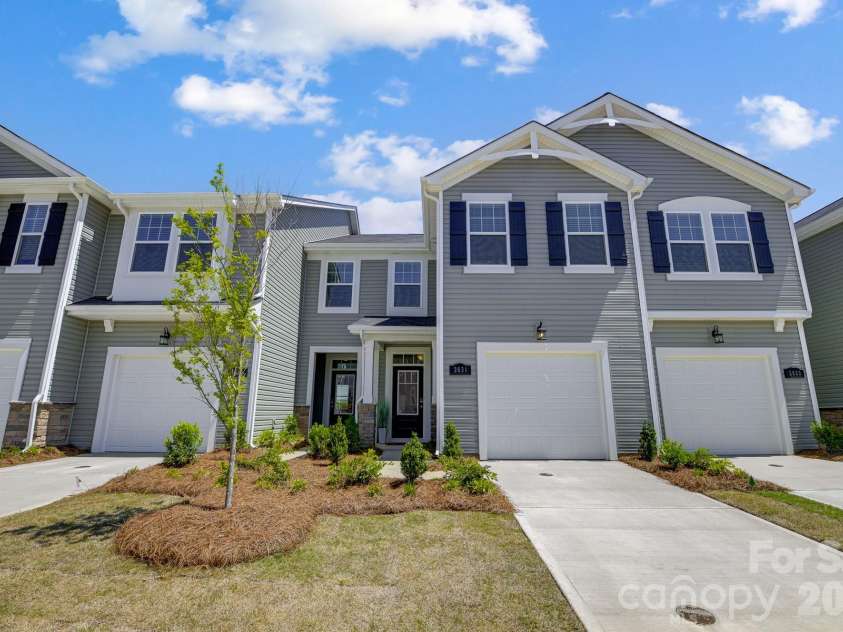 7017 Cerris Drive, Charlotte, NC 28269.  MLS# CAR4377169, YatesRealty ID 33656. For representation purposes of floorplan only, actual homesite is under construction and design and structural options may vary