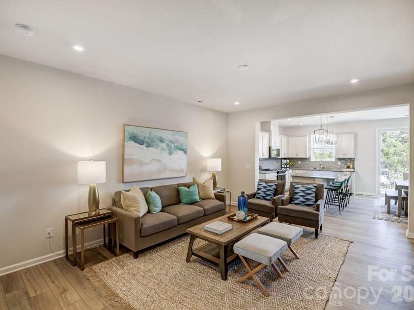 7017 Cerris Drive, Charlotte, NC 28269.  MLS# CAR4377169, YatesRealty ID 33656. For representation purposes of floorplan only, actual homesite is under construction and design and structural options may vary