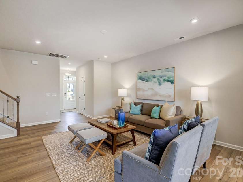 7017 Cerris Drive, Charlotte, NC 28269.  MLS# CAR4377169, YatesRealty ID 33656. For representation purposes of floorplan only, actual homesite is under construction and design and structural options may vary