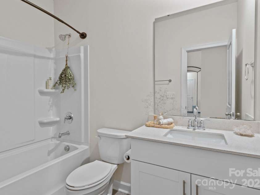 9021 Myrna Drive, Gastonia, NC 28056.  MLS# CAR4279877, YatesRealty ID 33656. Secondary Bathroom