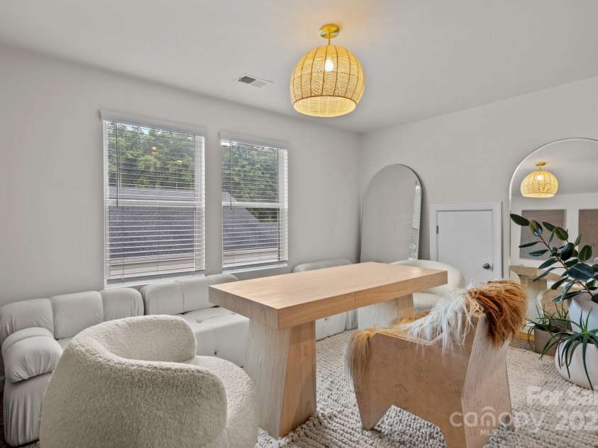 9021 Myrna Drive, Gastonia, NC 28056.  MLS# CAR4279877, YatesRealty ID 33656. Upstairs Loft