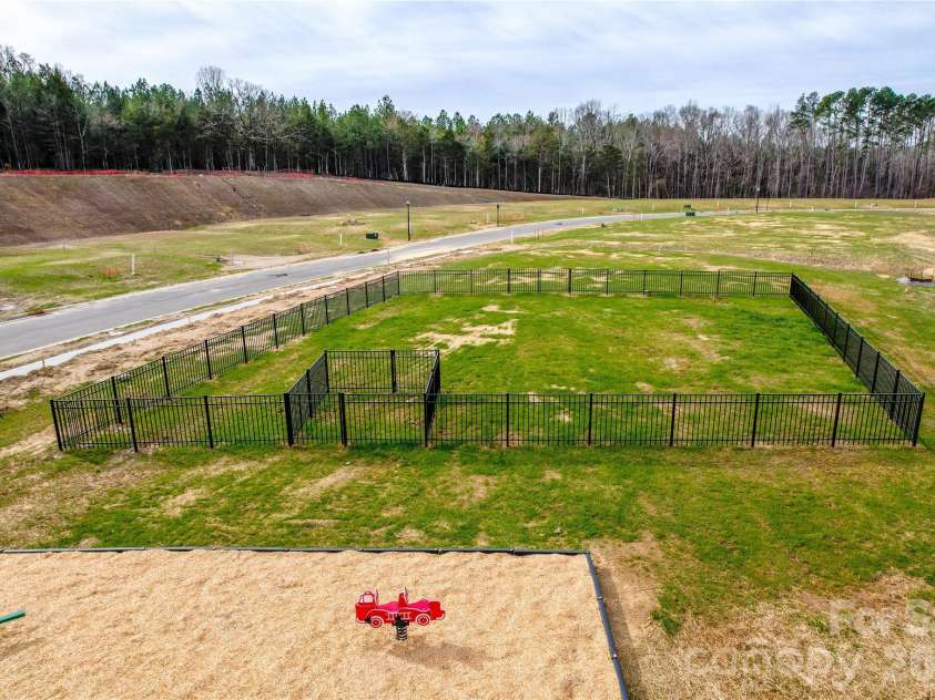 549 Cottage Garden Lane, Belmont, NC 28012.  MLS# CAR4378051, YatesRealty ID 33657. 