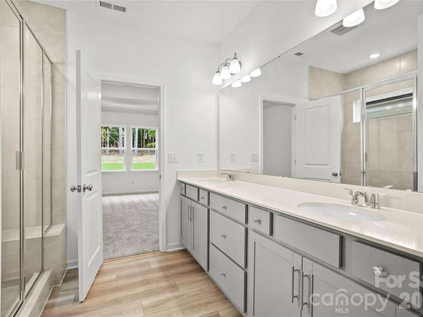 549 Cottage Garden Lane, Belmont, NC 28012.  MLS# CAR4378051, YatesRealty ID 33657. 