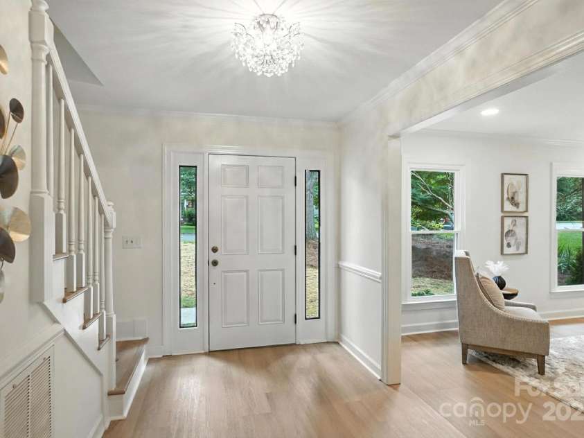 6542 Cross Field Lane, Charlotte, NC 28226.  MLS# CAR4277029, YatesRealty ID 33657. 