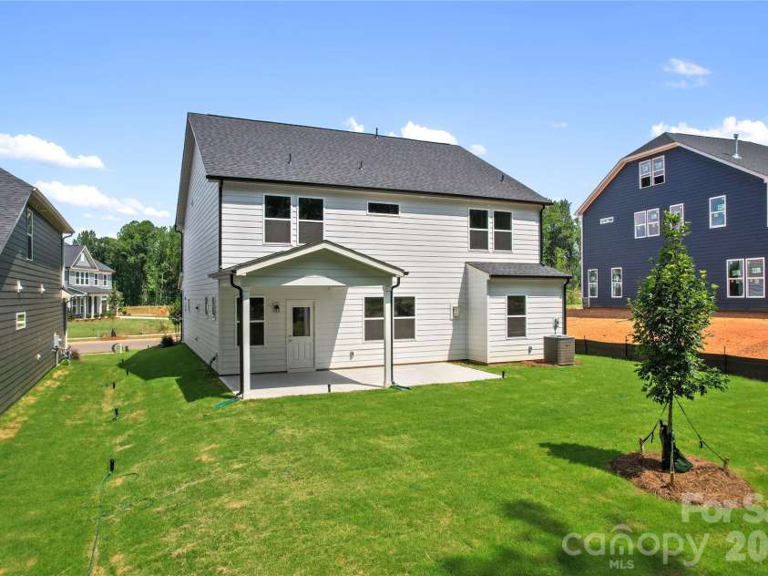547 Cottage Garden Lane, Belmont, NC 28012.  MLS# CAR4378508, YatesRealty ID 33658. 