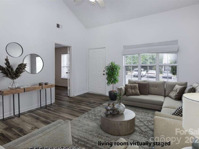 7546 Petrea Lane, Charlotte, NC 28227.  MLS# CAR4276963, YatesRealty ID 33658. 