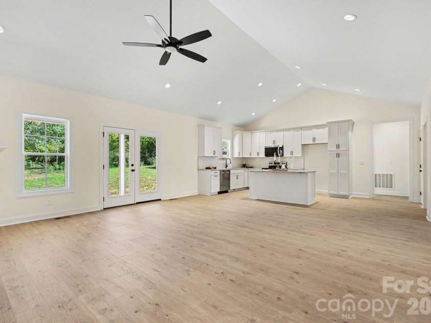 402 Dorothy Drive, China Grove, NC 28023.  MLS# CAR4393216, YatesRealty ID 33659. 