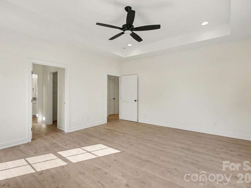 402 Dorothy Drive, China Grove, NC 28023.  MLS# CAR4393216, YatesRealty ID 33659. 