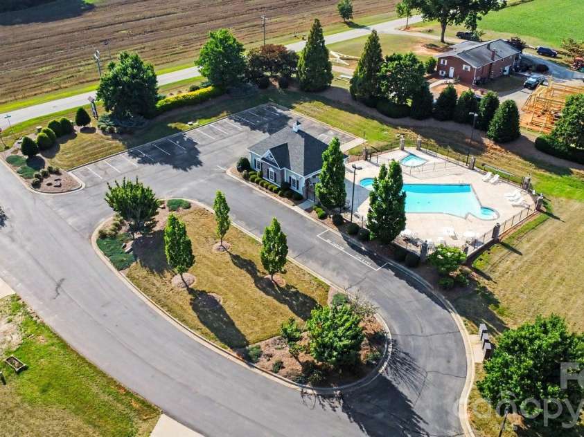 402 Dorothy Drive, China Grove, NC 28023.  MLS# CAR4393216, YatesRealty ID 33659. 