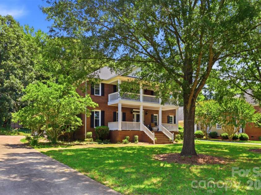 5400 Berrywood Lane, Monroe, NC 28110.  MLS# CAR4391803, YatesRealty ID 33661. 