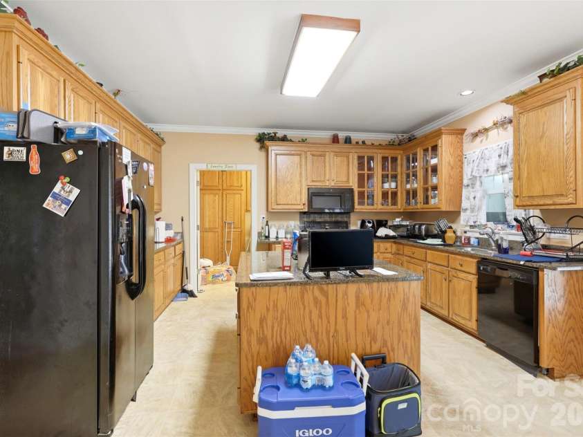 5400 Berrywood Lane, Monroe, NC 28110.  MLS# CAR4391803, YatesRealty ID 33661. 
