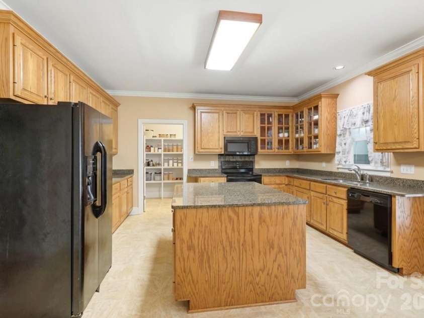 5400 Berrywood Lane, Monroe, NC 28110.  MLS# CAR4391803, YatesRealty ID 33661. 