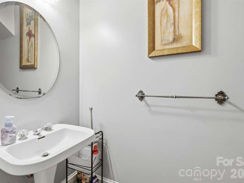 5400 Berrywood Lane, Monroe, NC 28110.  MLS# CAR4391803, YatesRealty ID 33661. 