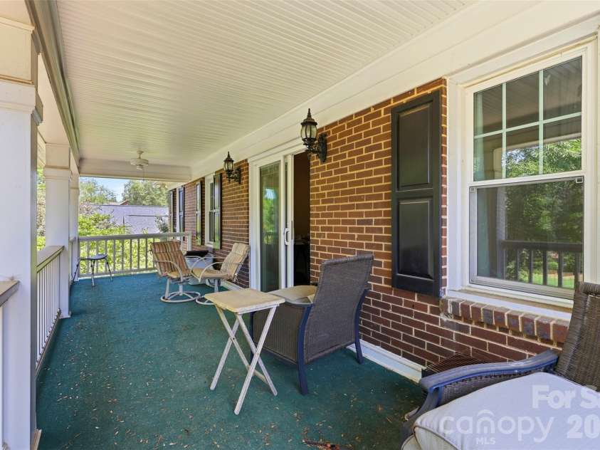 5400 Berrywood Lane, Monroe, NC 28110.  MLS# CAR4391803, YatesRealty ID 33661. 
