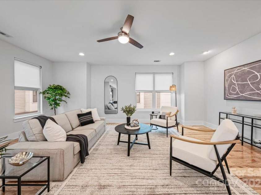 1426 Church Street, Charlotte, NC 28203.  MLS# CAR4288509, YatesRealty ID 33665. 