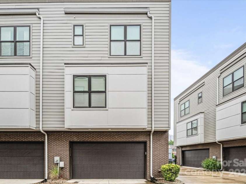 1426 Church Street, Charlotte, NC 28203.  MLS# CAR4288509, YatesRealty ID 33665. 