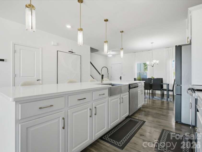3011 Pinehills Way, Mount Holly, NC 28120.  MLS# CAR4394992, YatesRealty ID 33666. 