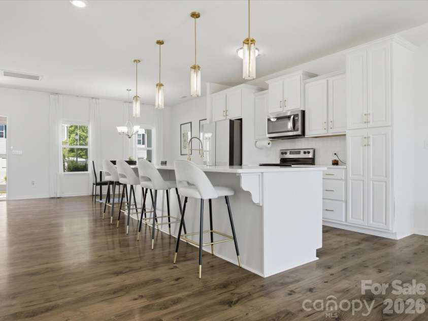 3011 Pinehills Way, Mount Holly, NC 28120.  MLS# CAR4394992, YatesRealty ID 33666. 