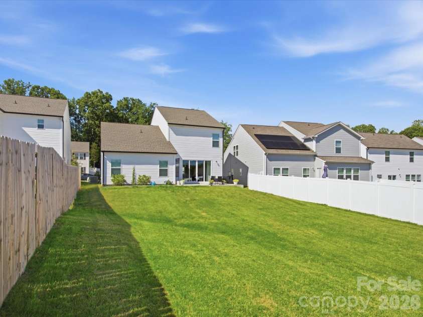 3011 Pinehills Way, Mount Holly, NC 28120.  MLS# CAR4394992, YatesRealty ID 33666. 